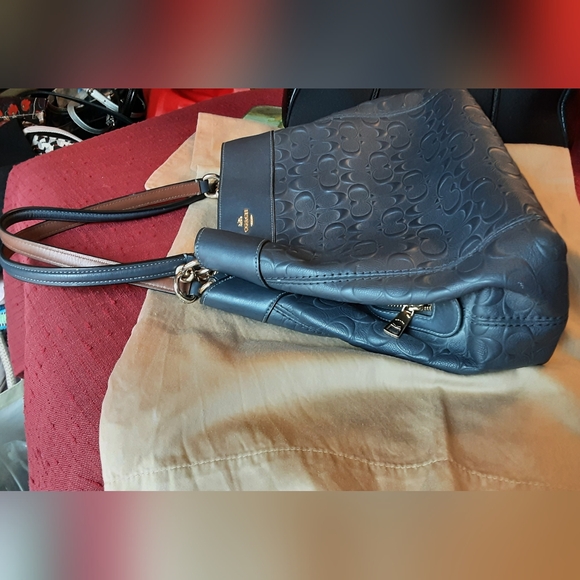 EUC Coach Lexy Signature - Picture 9 of 14